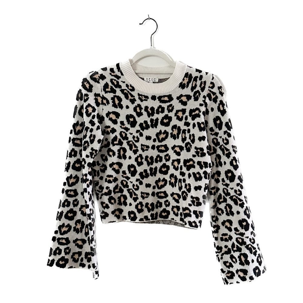 TCEC Cropped Leopard Print Sweater with Bell Sleeves